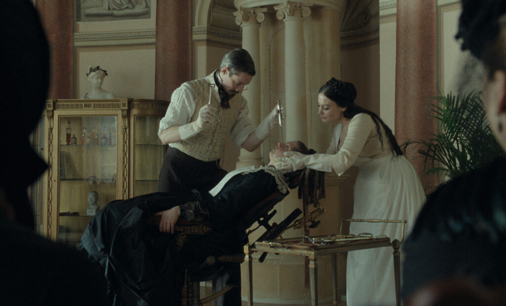
The Ugly Stepsister - Photo Marcel Zyskind - ESC Distribution